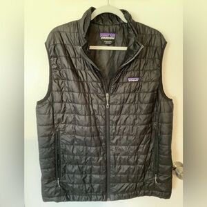 MINT PATAGONIA MENS XL BLACK NANO PUFF PACKABLE QUILTED PUFF VEST